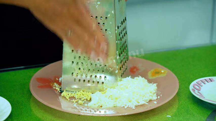 Шаг 12 приготовления Три салата из красной рыбы на праздничный стол
