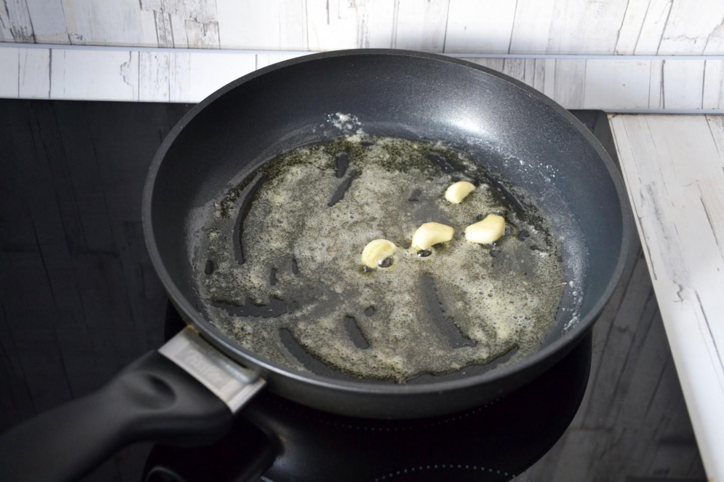 Шаг 5 приготовления Макароны с помидорами