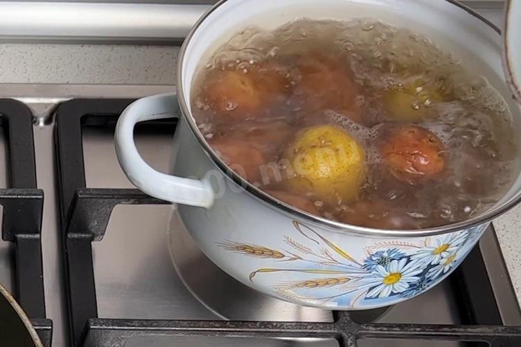 Шаг 2 приготовления Мусака с баклажанами и картофелем в духовке