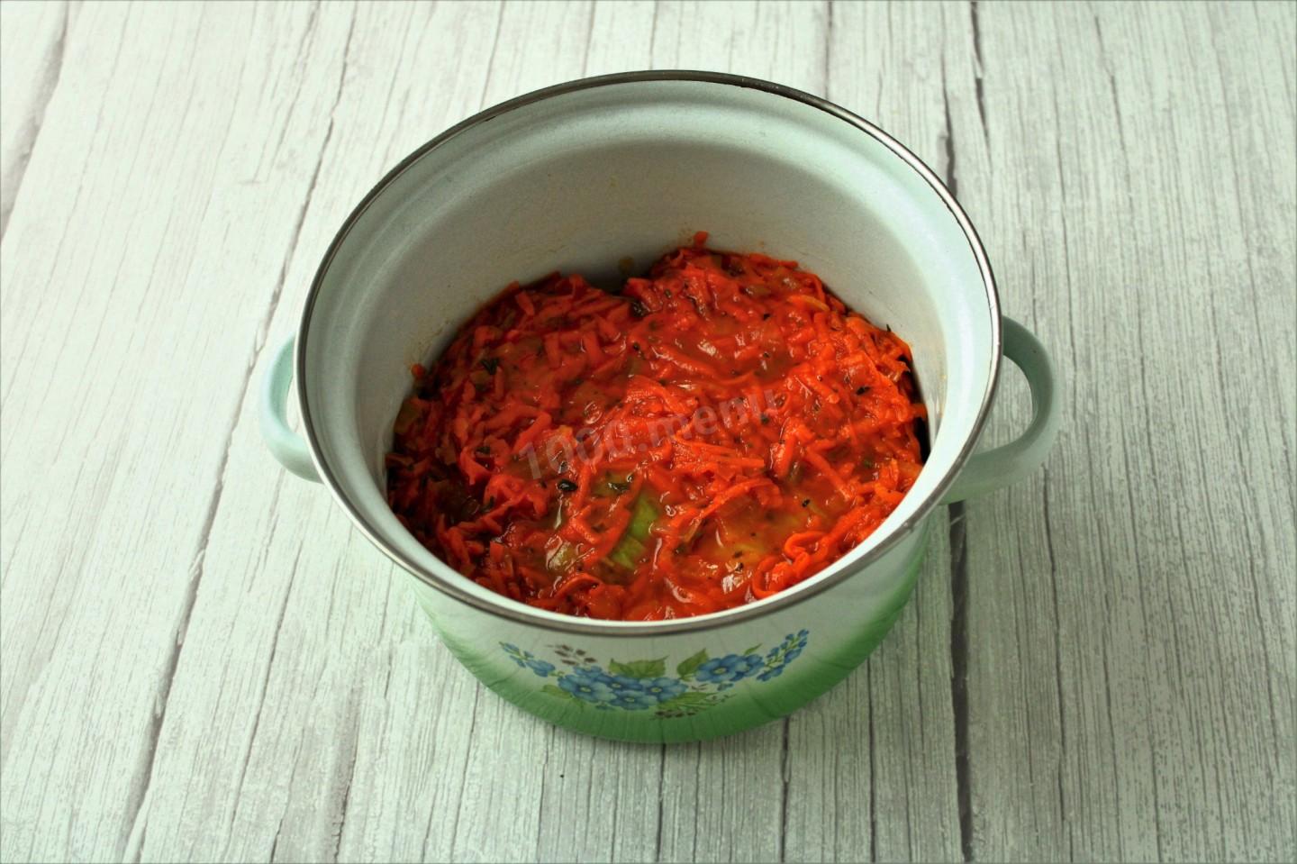 Шаг 17 приготовления Капустные голубцы из свежей капусты с мясом в кастрюле