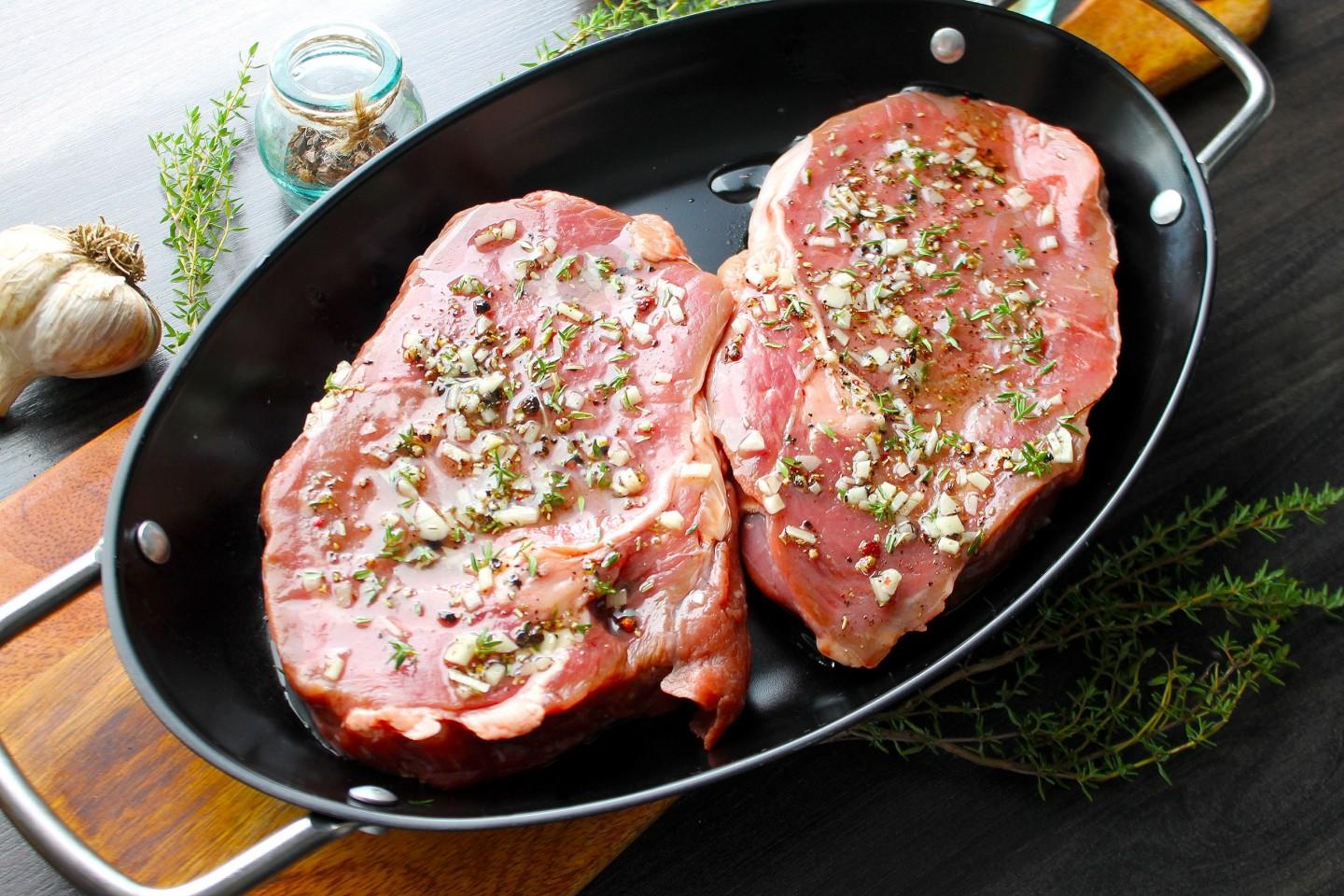 Шаг 7 приготовления Мясо на углях жаренное