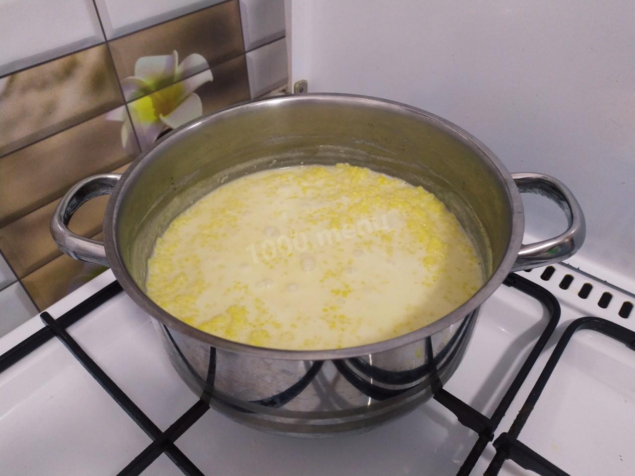 Шаг 5 приготовления Каша пшенная в кастрюле на молоке