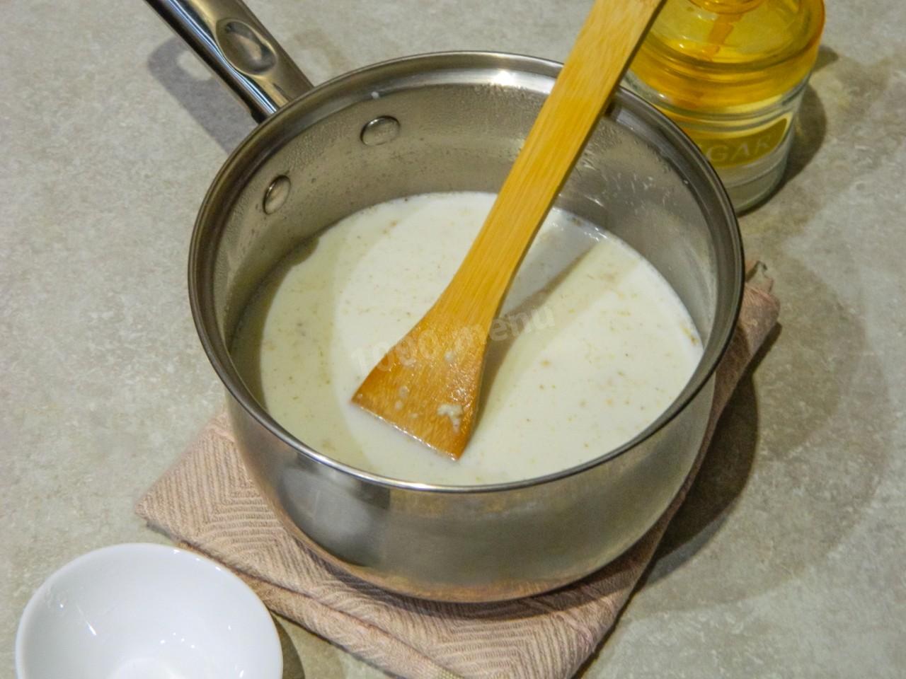 Шаг 5 приготовления Геркулесовая каша на молоке