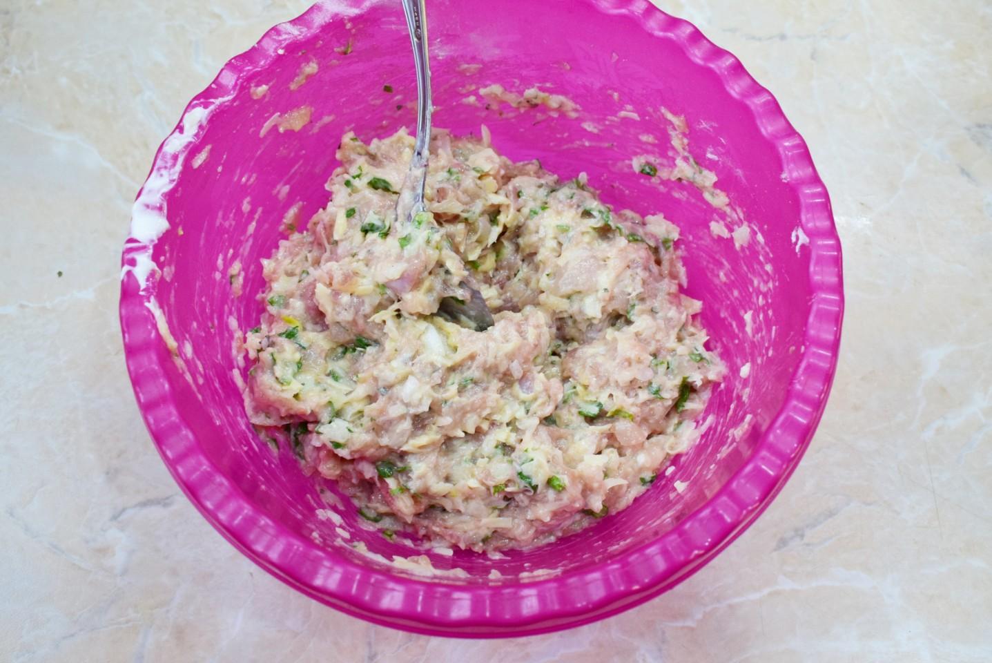 Шаг 5 приготовления Рубленные котлеты из куриного филе