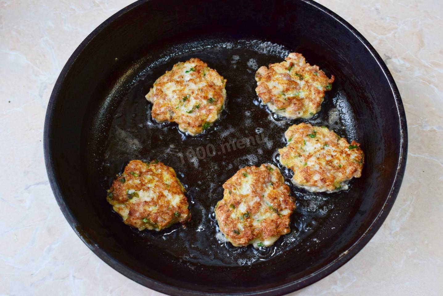 Шаг 6 приготовления Рубленные котлеты из куриного филе