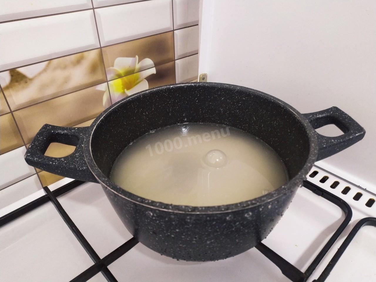 Шаг 3 приготовления Кутья из риса с изюмом и медом