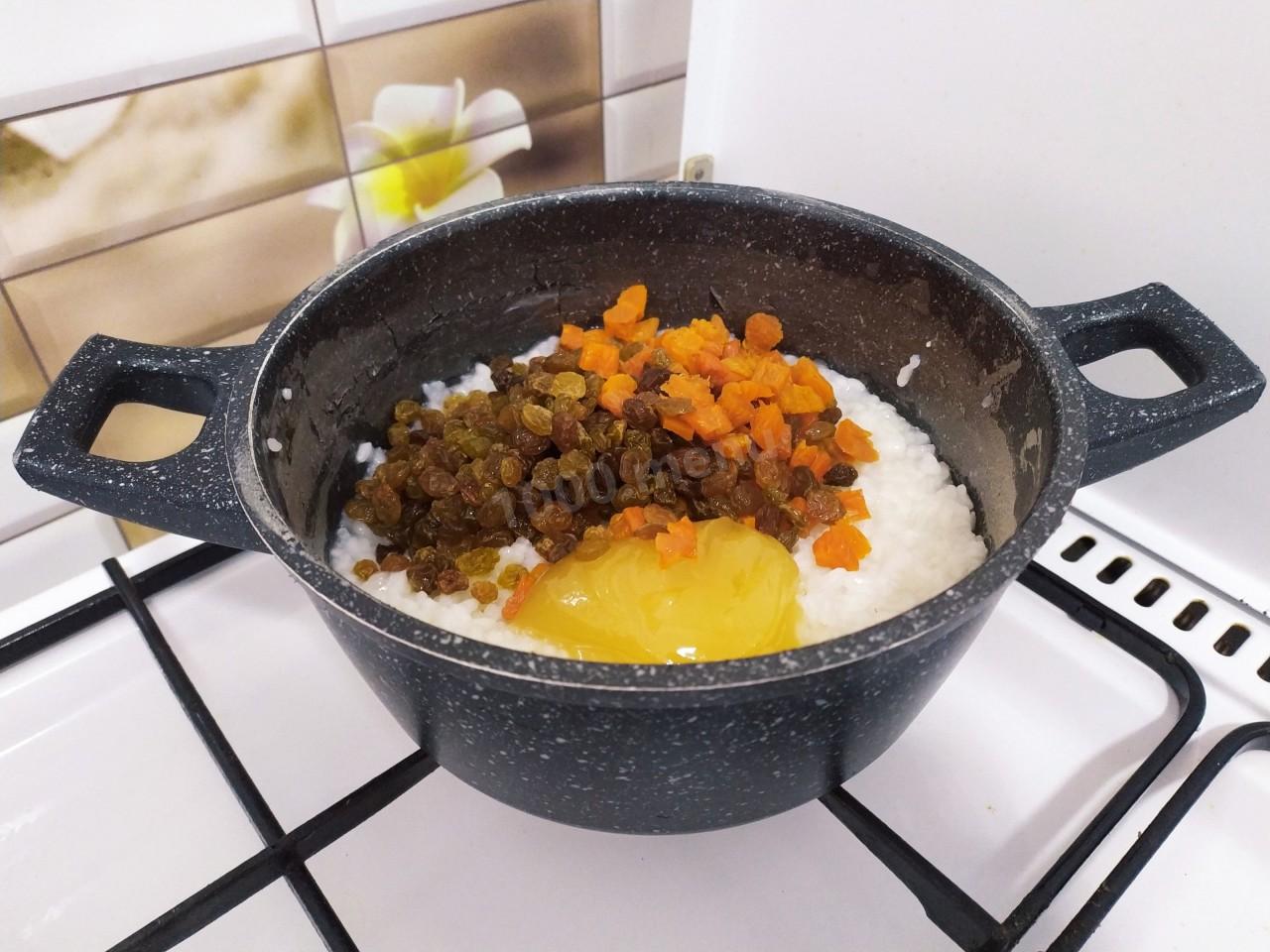 Шаг 6 приготовления Кутья из риса с изюмом и медом