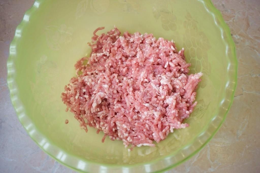Шаг 2 приготовления Котлеты без хлеба из фарша