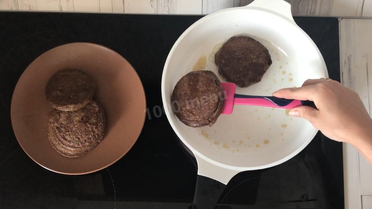 Шаг 9 приготовления Котлеты из печени куриной