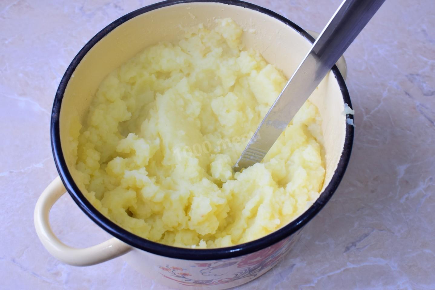 Шаг 5 приготовления Подлив к картофельному пюре с мясом