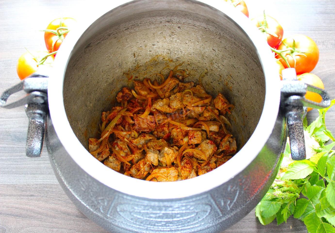 Шаг 11 приготовления Картошка с мясом в афганском казане