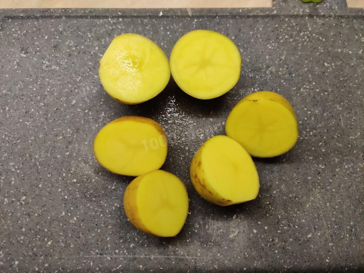 Шаг 2 приготовления Курица на углях в фольге