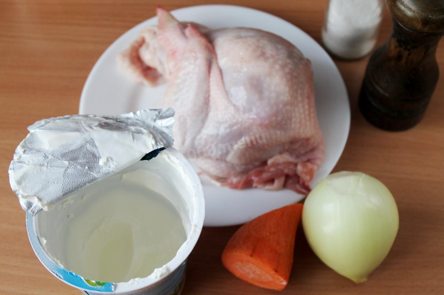 Шаг 1 приготовления Тушеная курица на сковороде