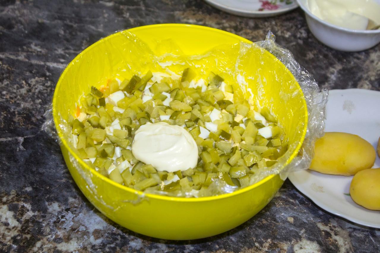 Шаг 11 приготовления Салат Грибная поляна с курицей