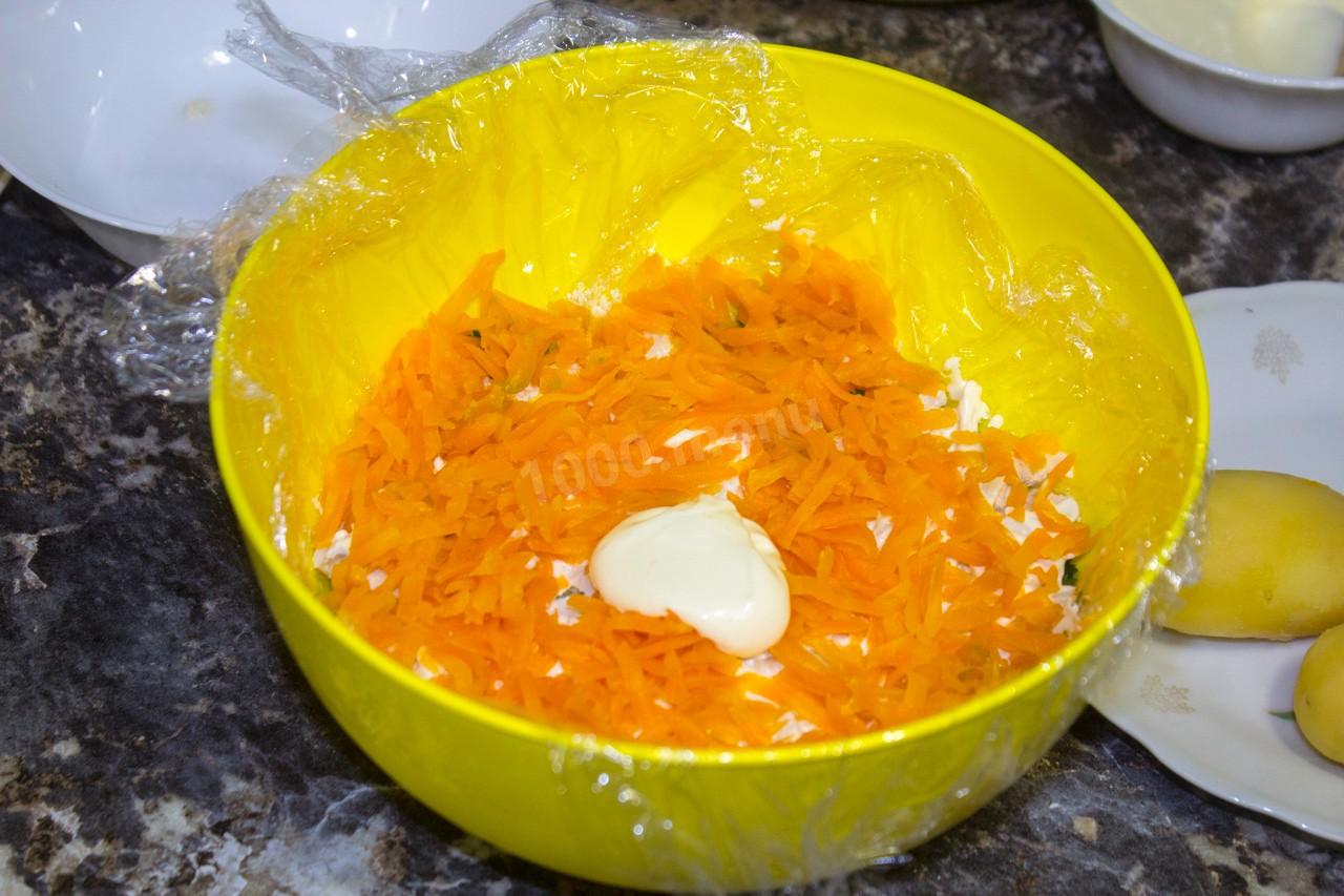 Шаг 7 приготовления Салат Грибная поляна с курицей