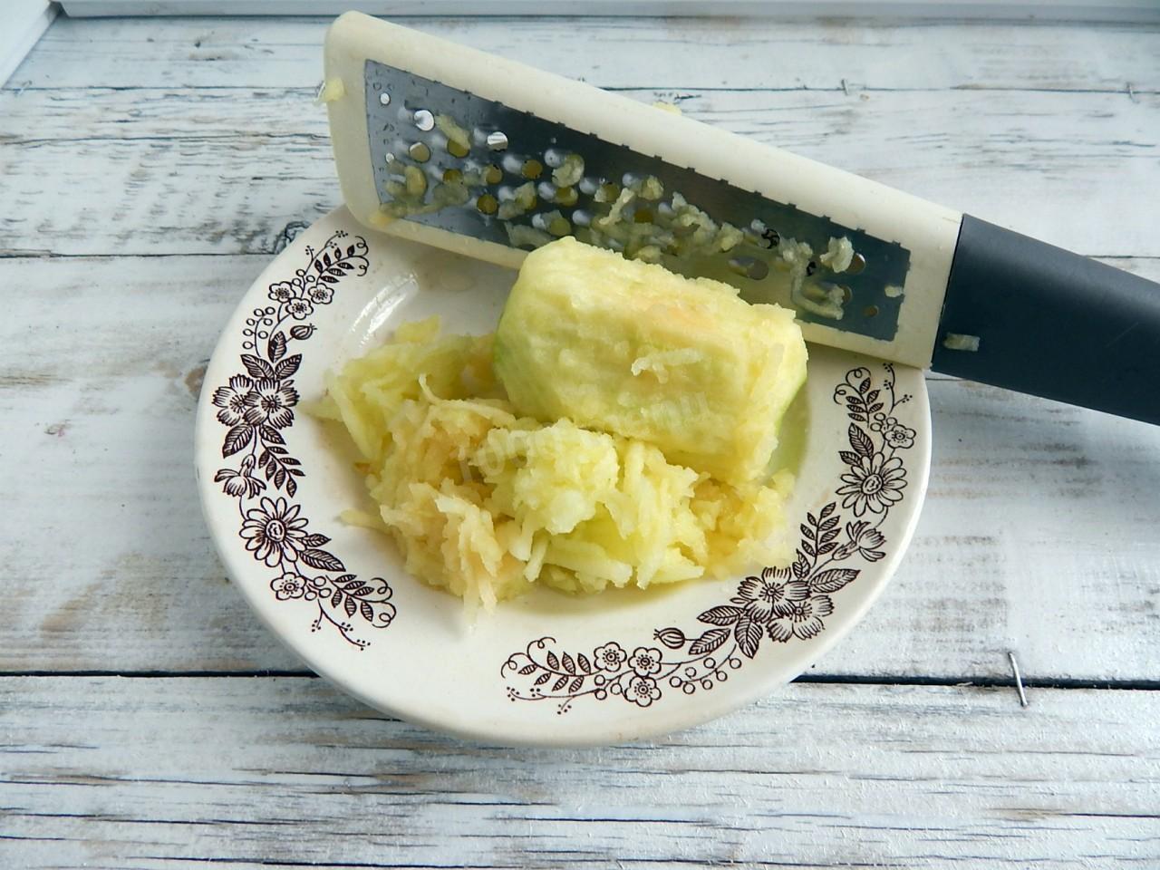 Шаг 4 приготовления Салат морковь яблоко сыр