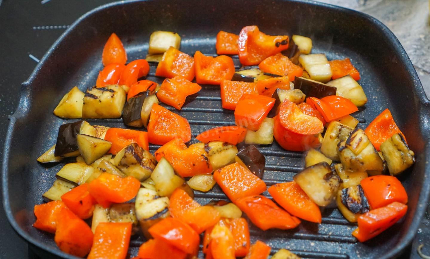 Шаг 14 приготовления Салат с курицей терияки