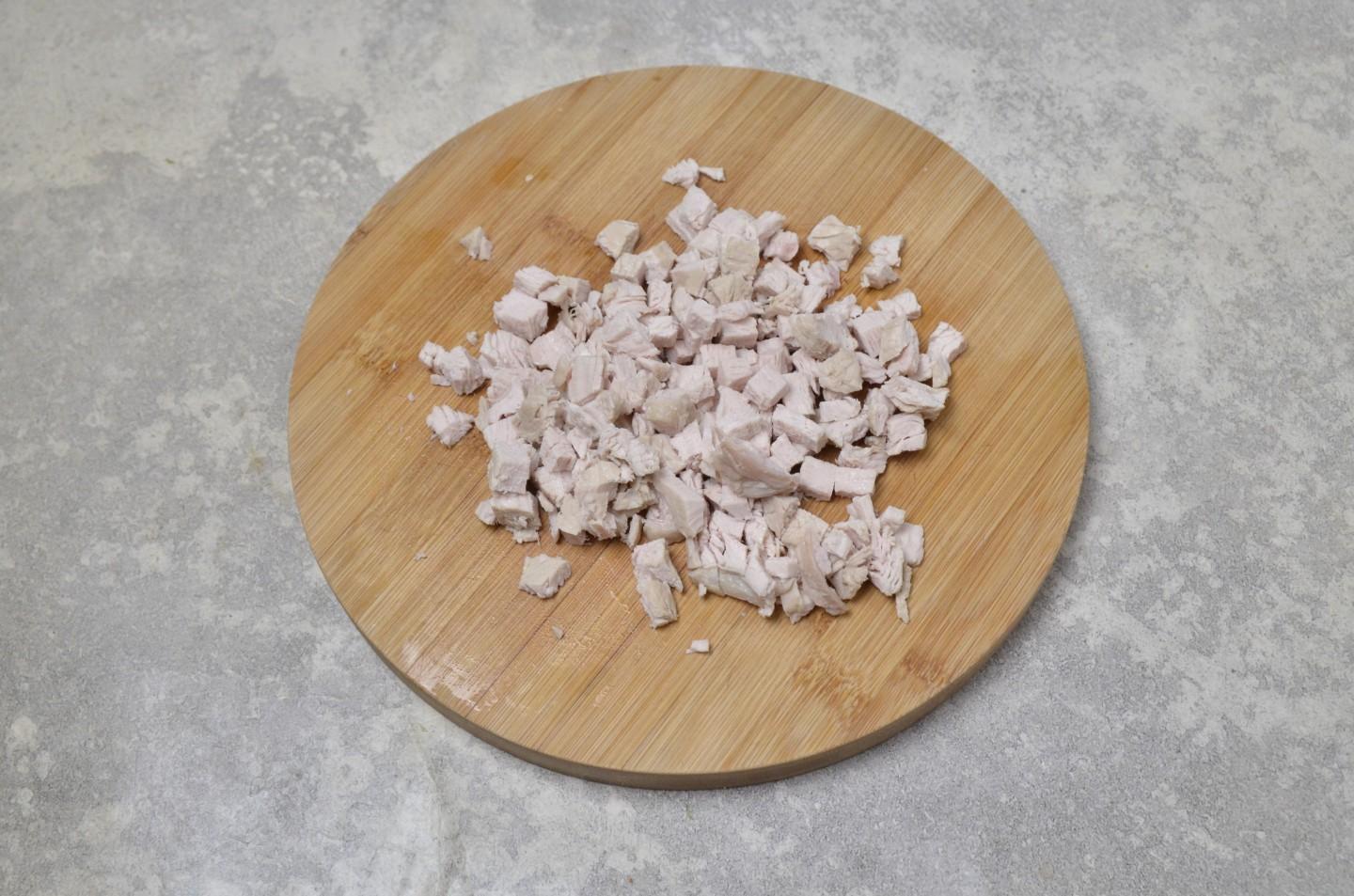 Шаг 3 приготовления Салат с пекинской капустой и гранатом