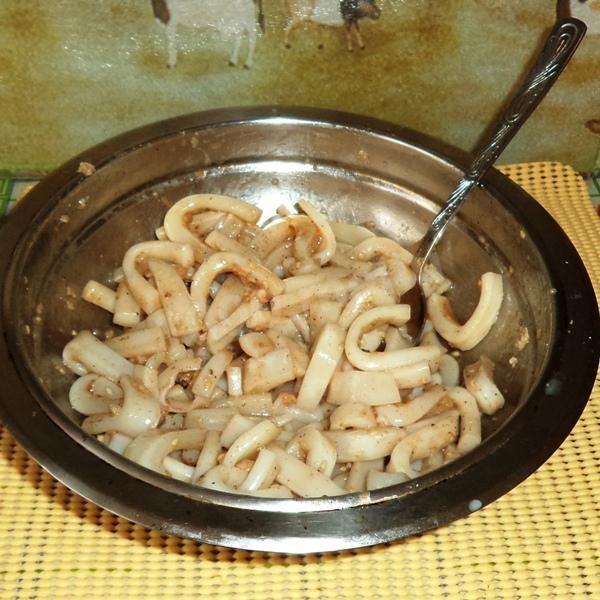 Шаг 5 приготовления Хе из кальмаров по-корейски