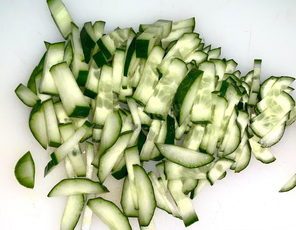 Шаг 2 приготовления Салат любимый с курицей