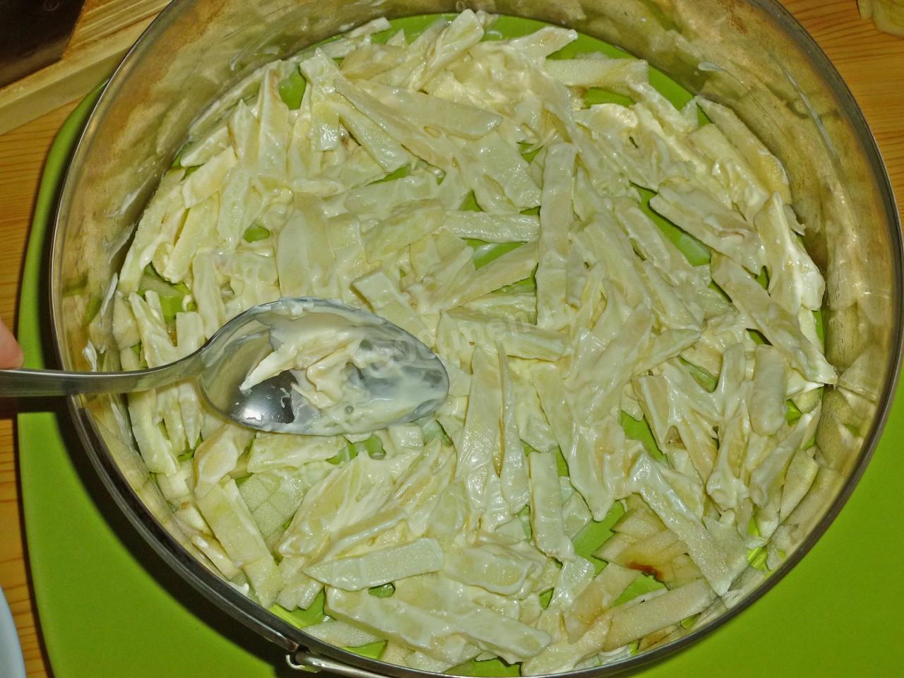 Шаг 7 приготовления Говядина с яблоками салат