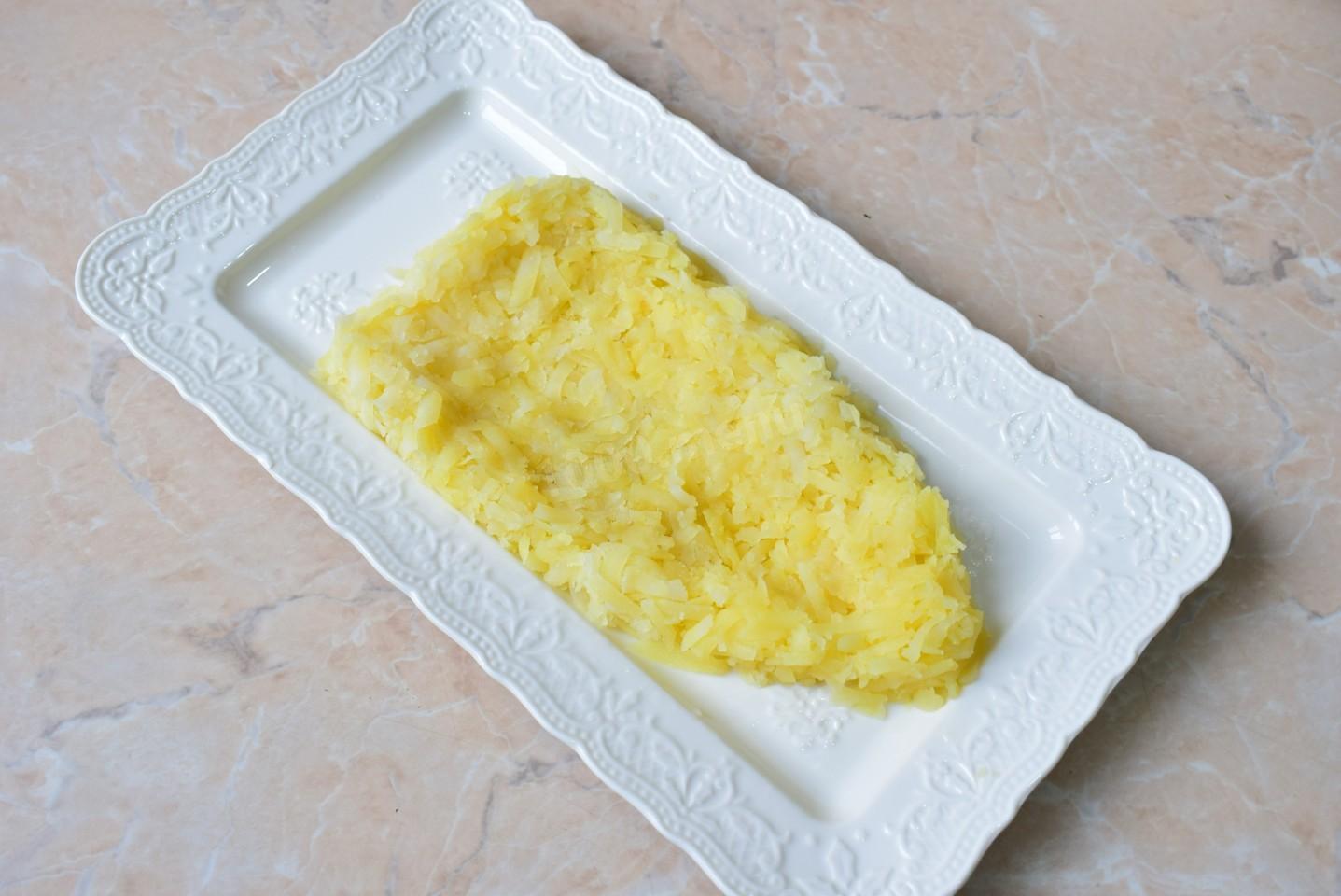 Шаг 3 приготовления Салат Морковка с тунцом