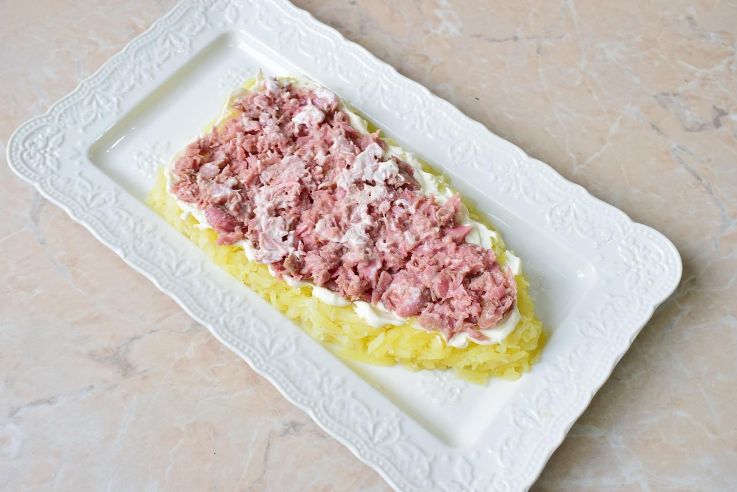 Шаг 4 приготовления Салат Морковка с тунцом