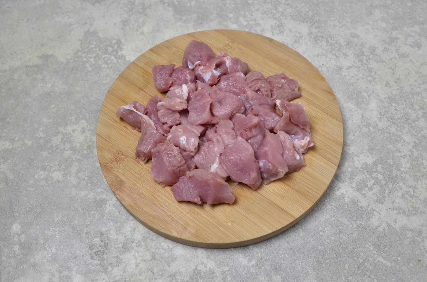 Шаг 2 приготовления Кабачки фаршированные мясом в духовке