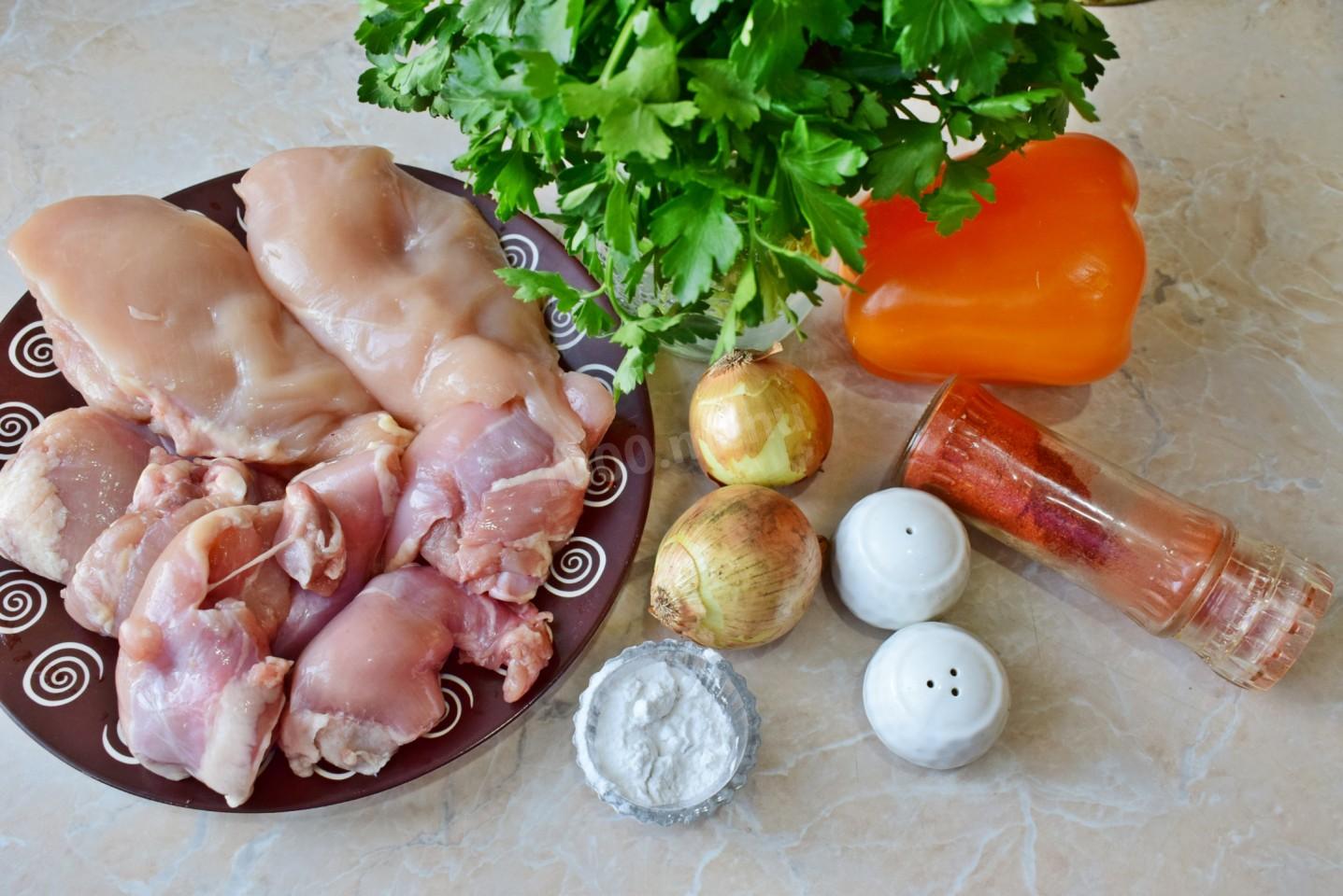 Шаг 1 приготовления Люля кебаб из куриного фарша в духовке