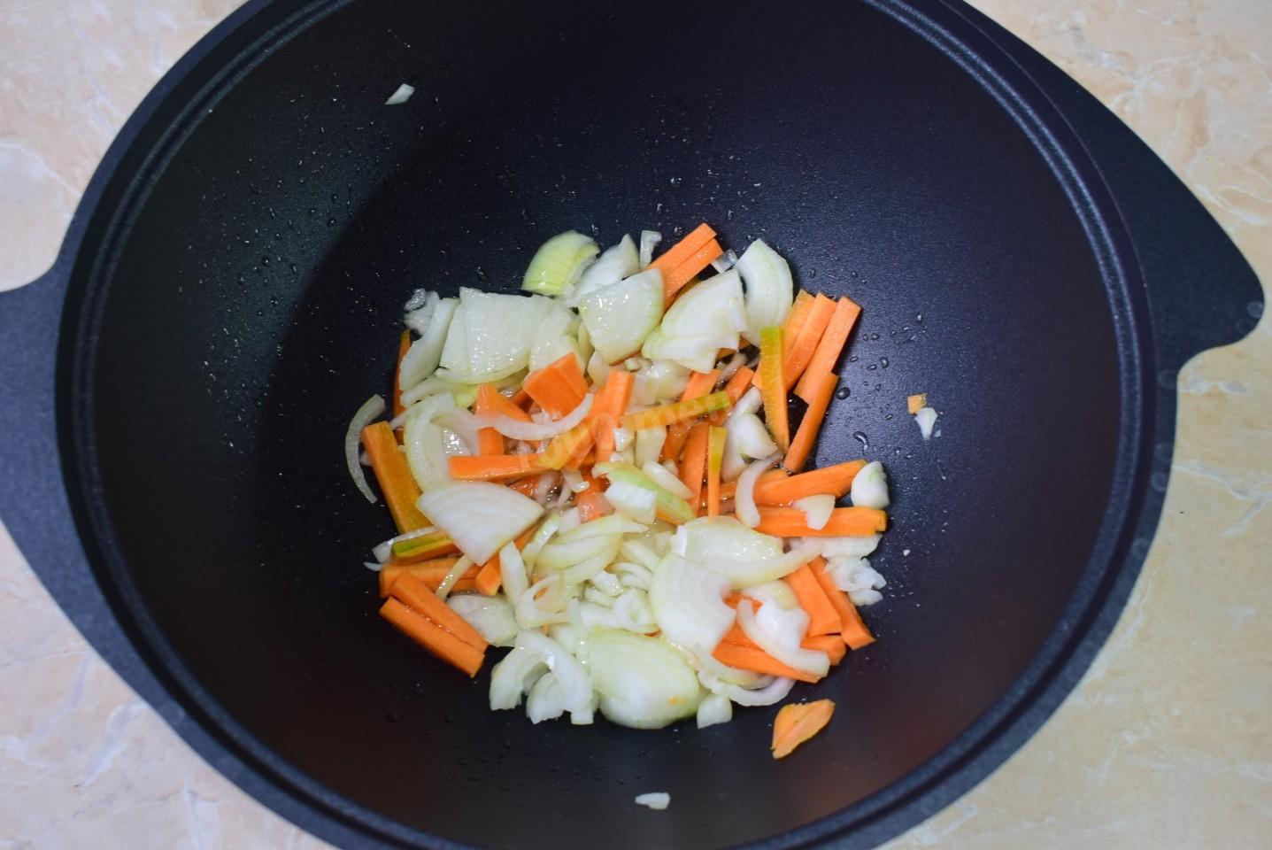 Шаг 3 приготовления Плов с басмати с курицей