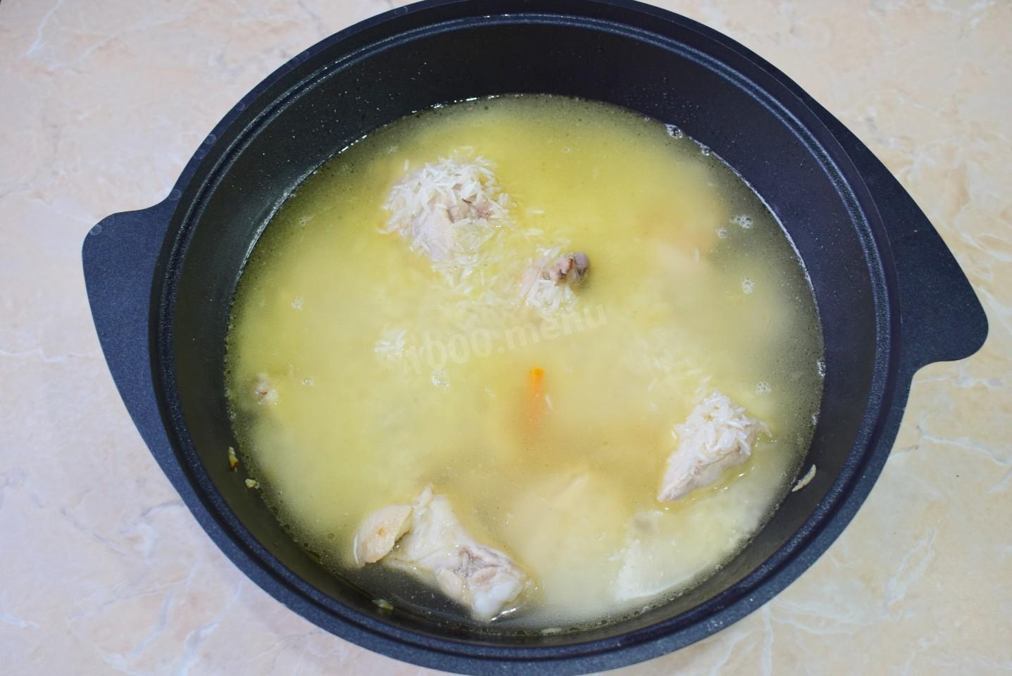 Шаг 8 приготовления Плов с басмати с курицей