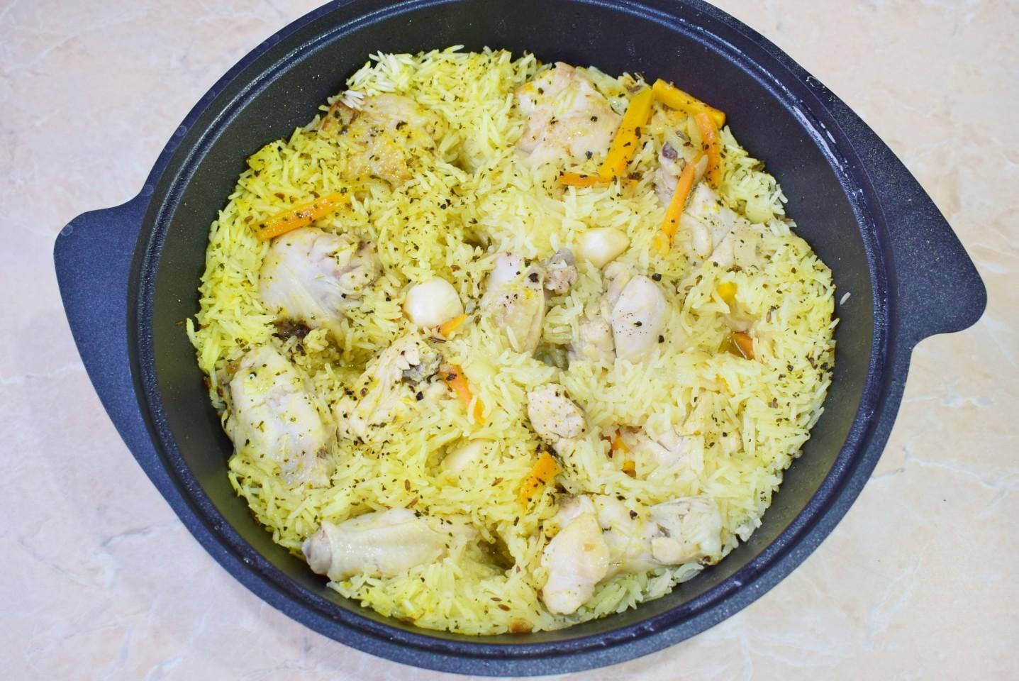 Шаг 9 приготовления Плов с басмати с курицей