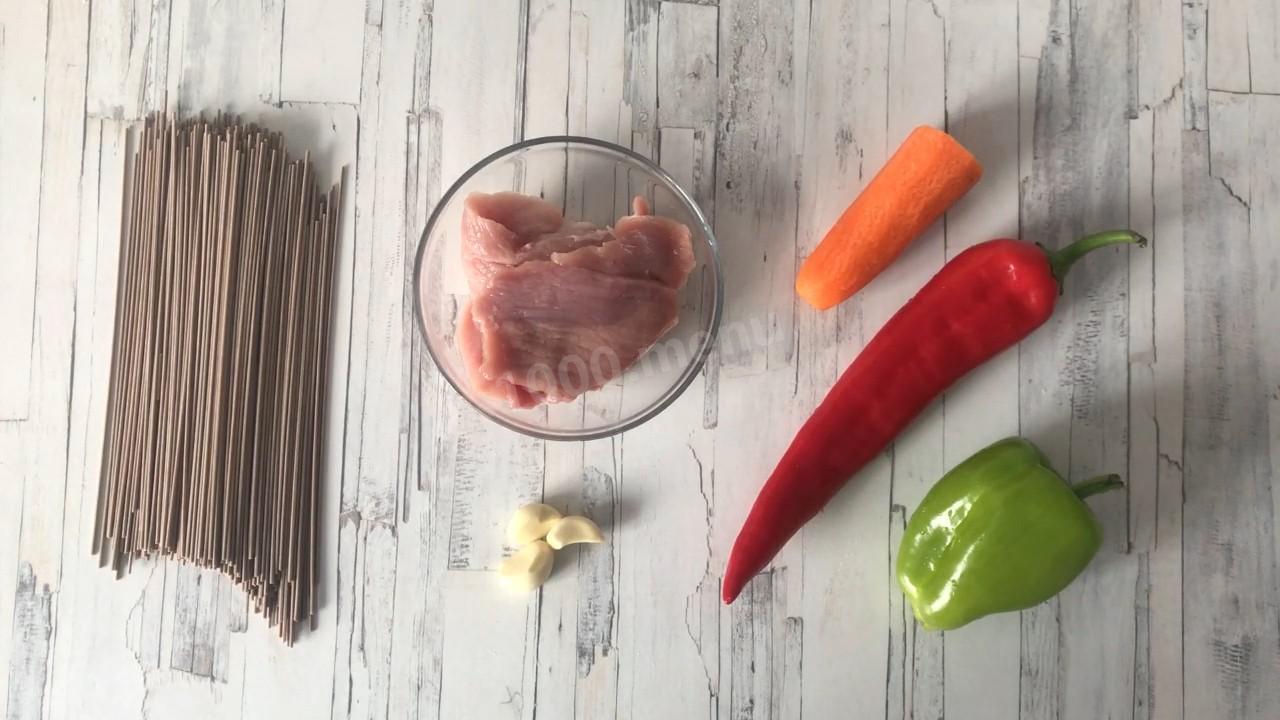 Шаг 1 приготовления Якисоба