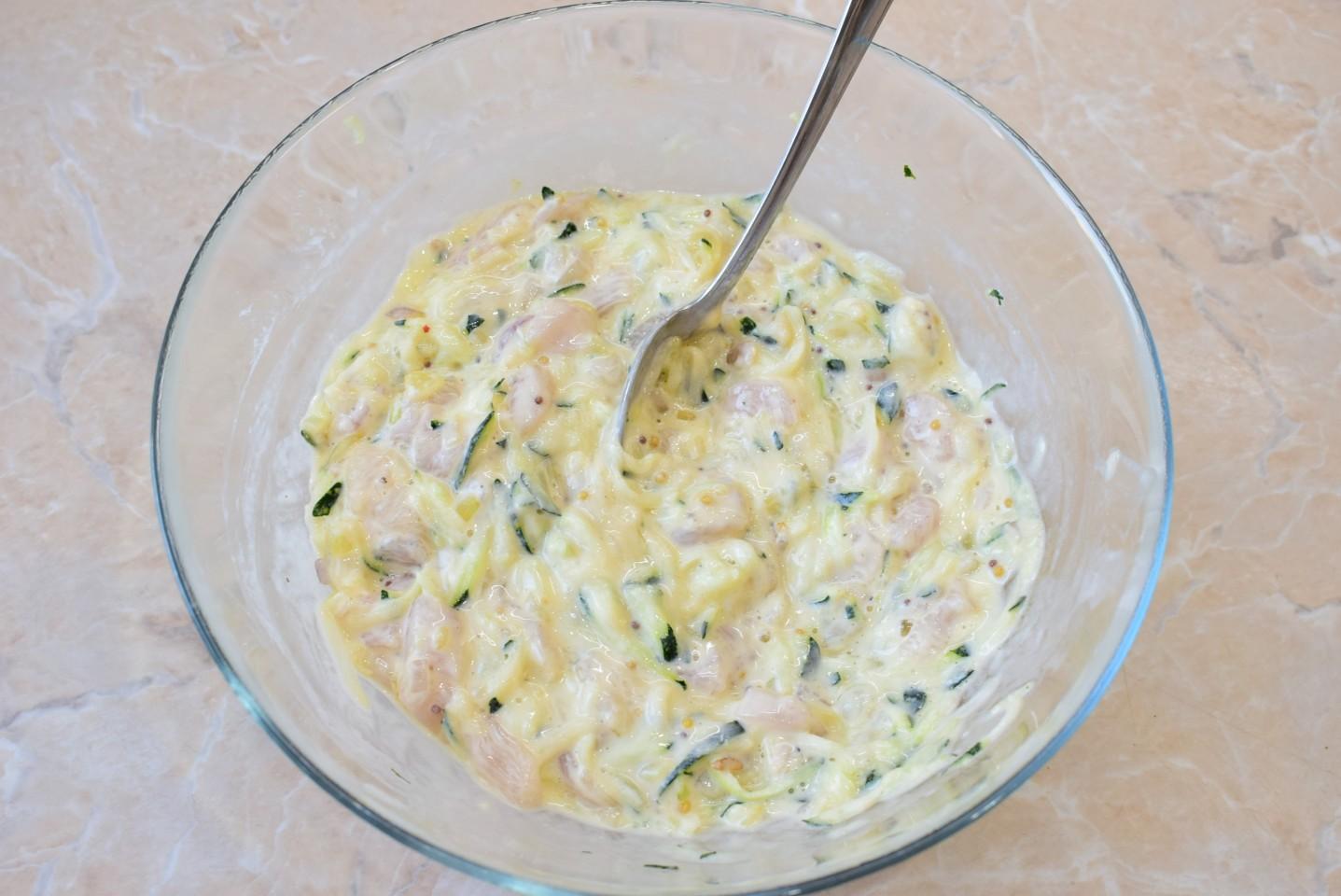 Шаг 8 приготовления Запеканка из кабачков с курицей в духовке с сыром