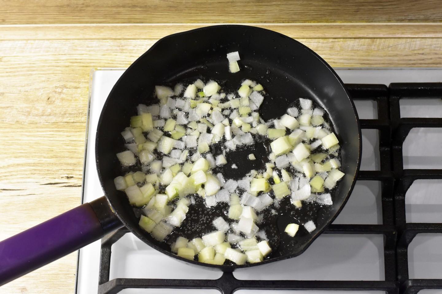 Шаг 3 приготовления Запеканка из макарон с фаршем в духовке мясная