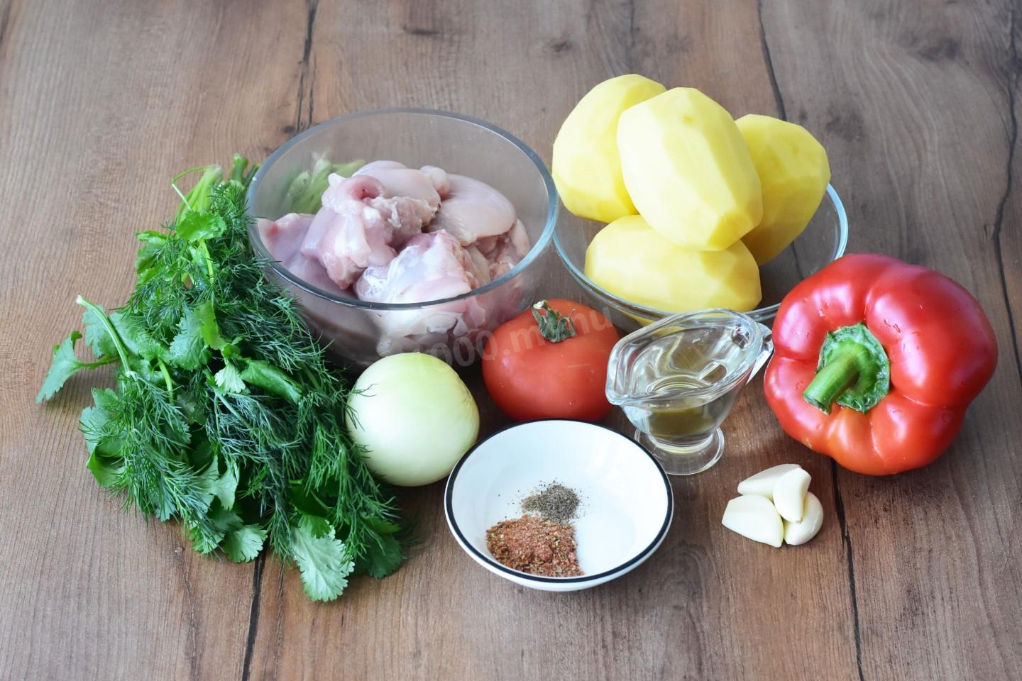 Шаг 1 приготовления Жаркое из курицы с картошкой