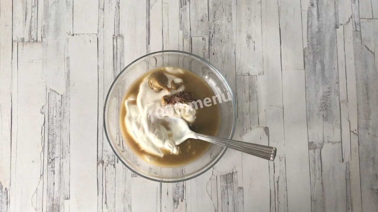 Шаг 7 приготовления Бефстроганов с грибами