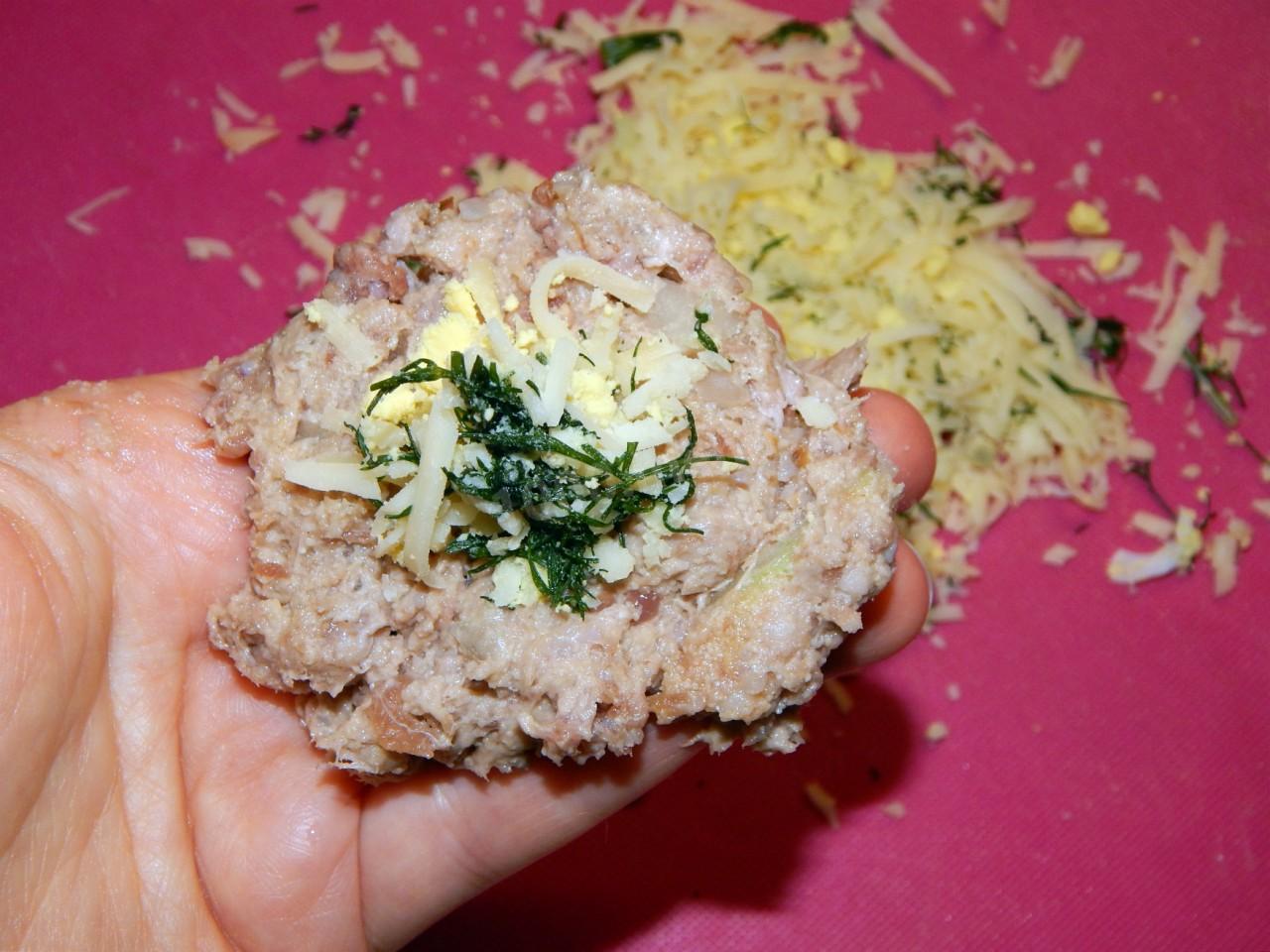 Шаг 6 приготовления Мясные зразы с сыром