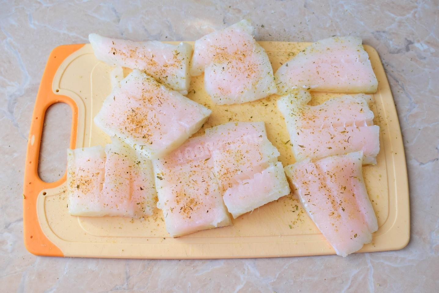 Шаг 2 приготовления Морской язык в кляре на сковороде
