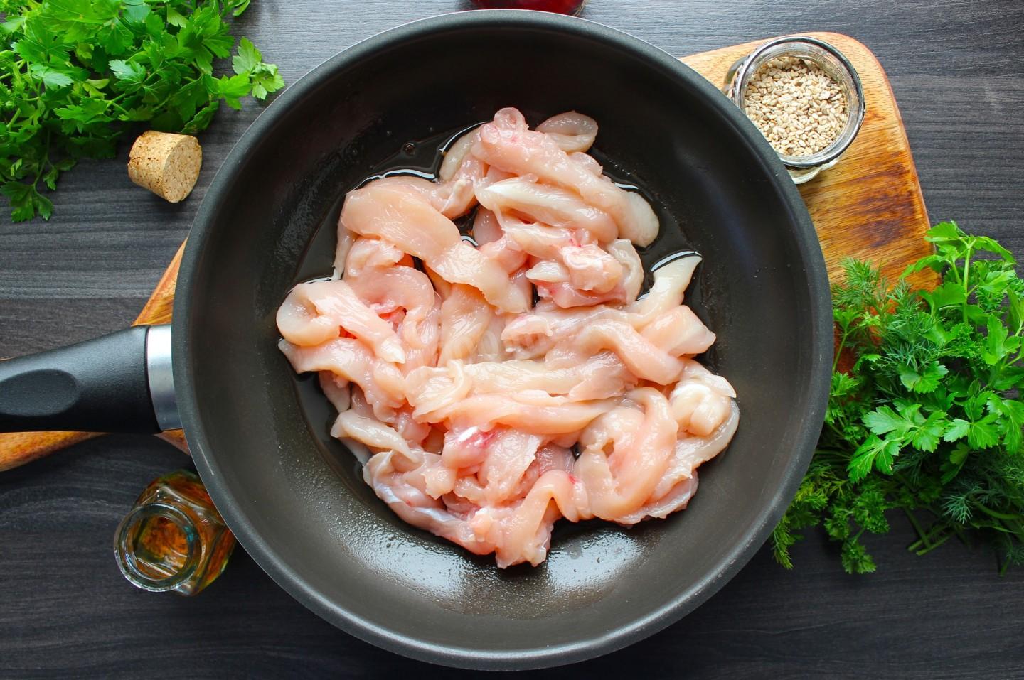 Шаг 6 приготовления Лапша удон с курицей соусом терияки и овощами