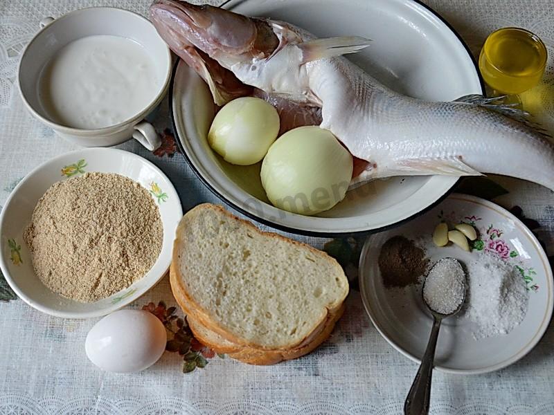 Шаг 1 приготовления Рыбные котлеты из судака