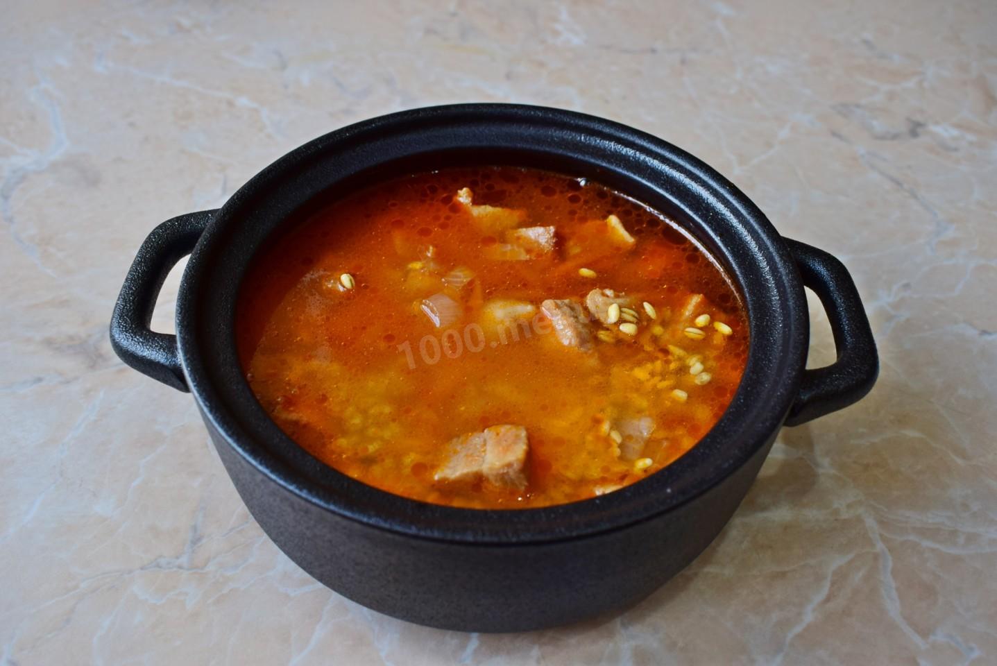 Шаг 9 приготовления Перловка в горшочке в духовке с мясом