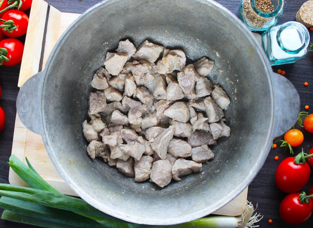 Шаг 2 приготовления Чечевица с мясом
