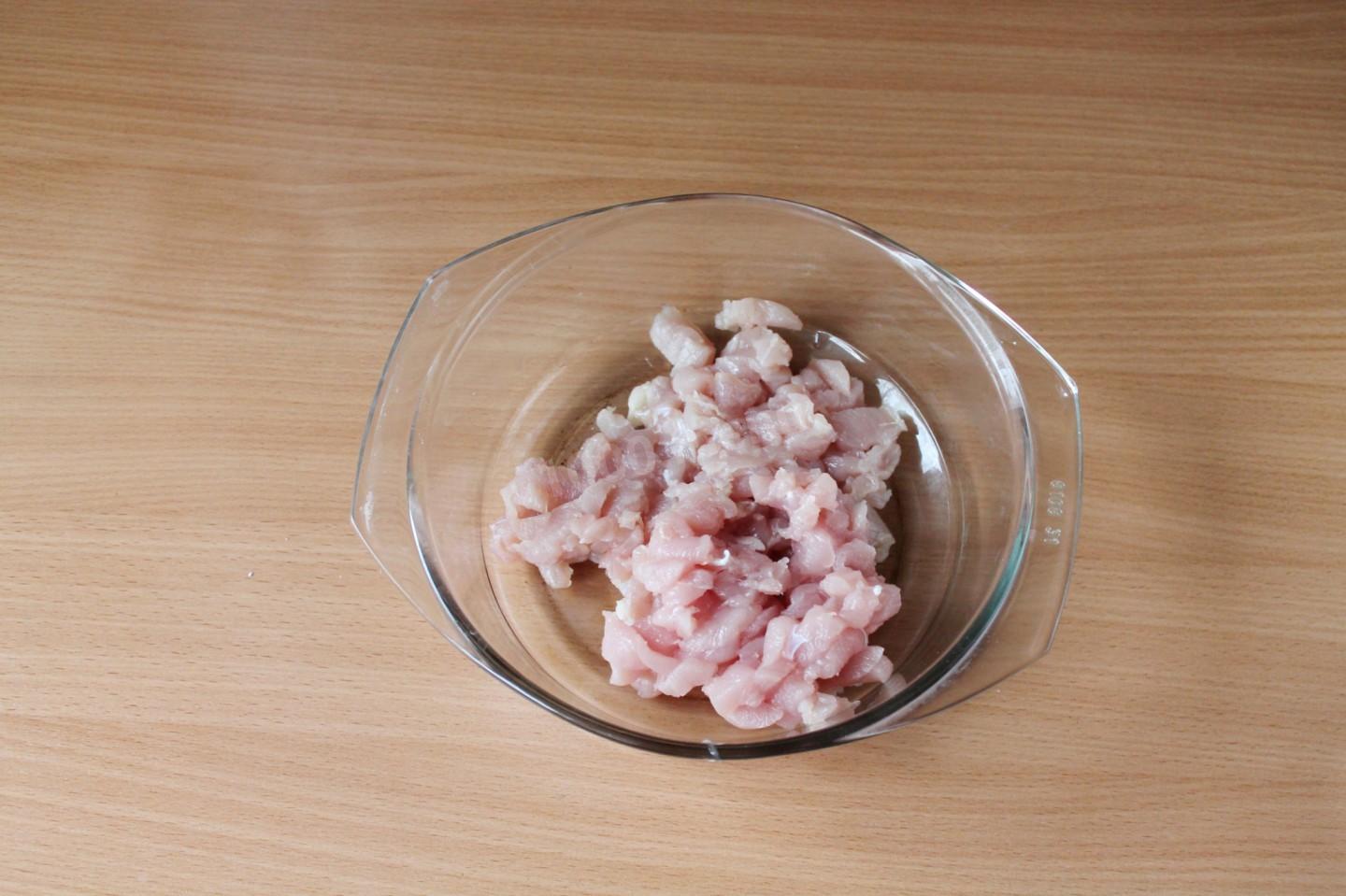 Шаг 2 приготовления Котлеты из куриной грудки с сыром