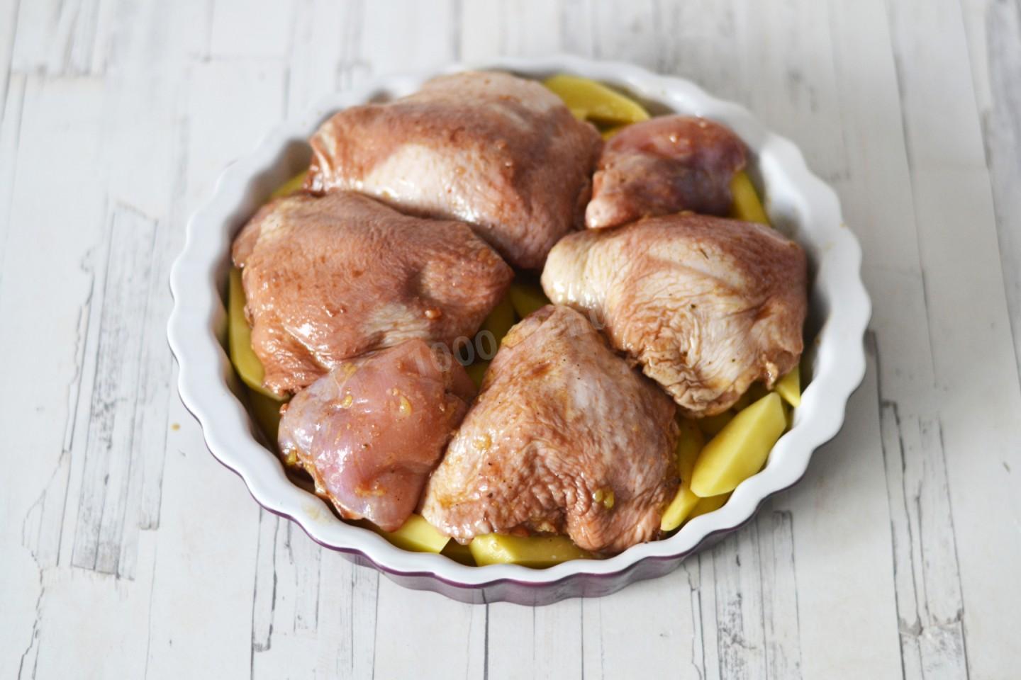 Шаг 11 приготовления Курица в красном вине в духовке