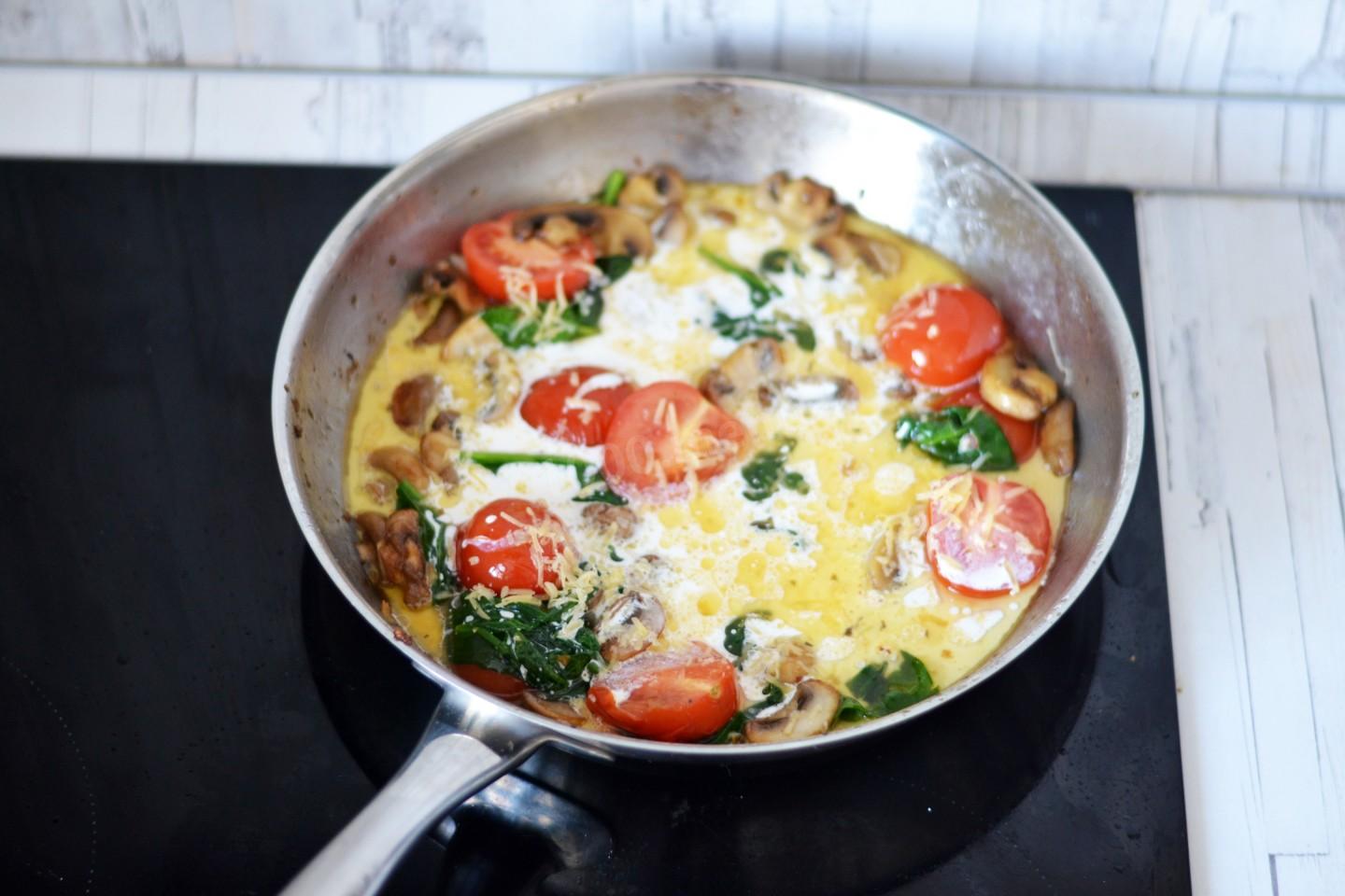 Шаг 12 приготовления Курица с шампиньонами в сливочном соусе по-тоскански