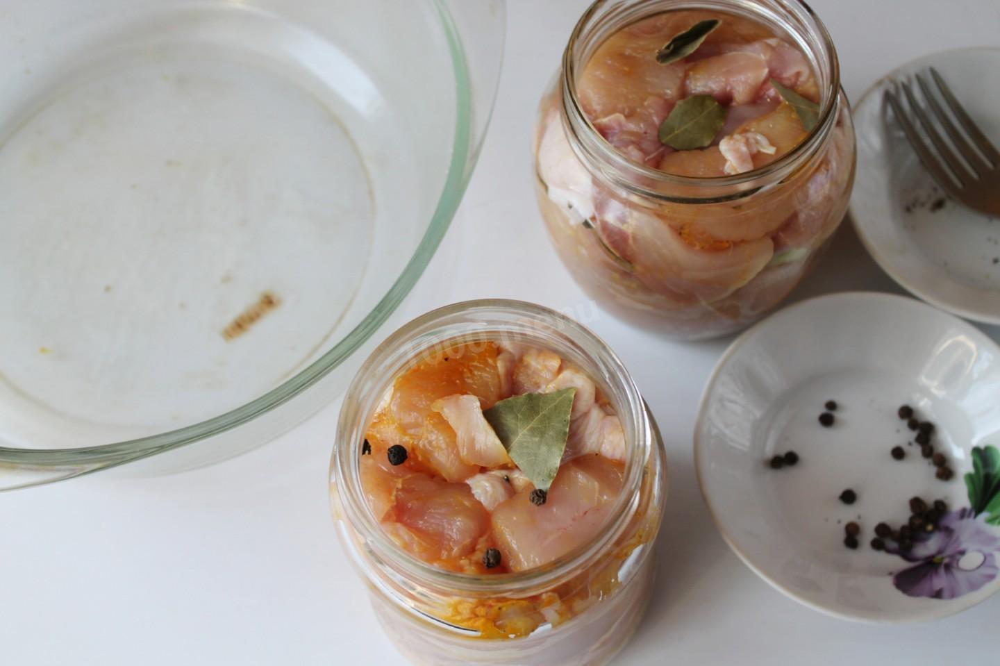 Шаг 4 приготовления Тушенка из курицы в духовке