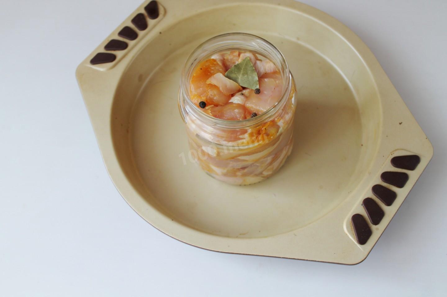 Шаг 5 приготовления Тушенка из курицы в духовке