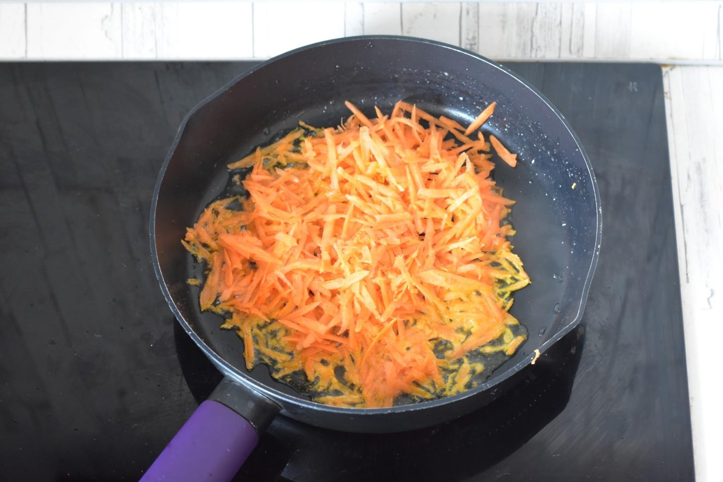 Шаг 10 приготовления Мясные тефтели с рисом с подливкой