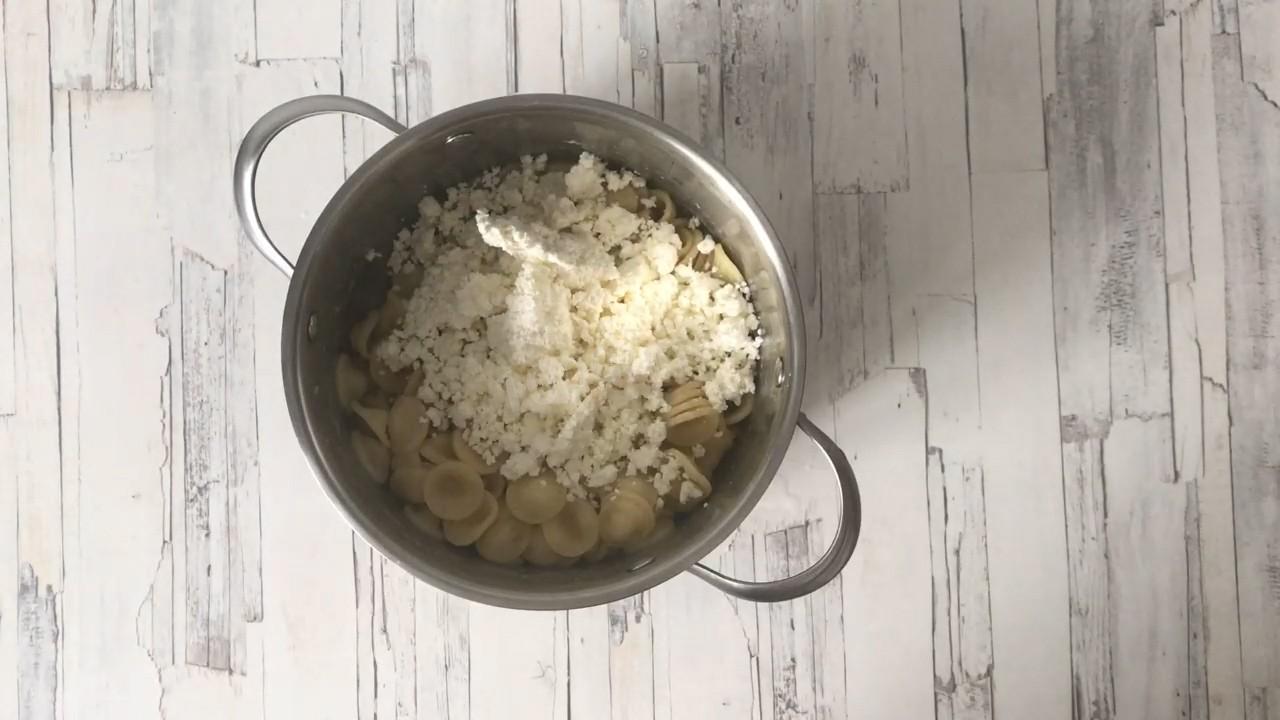 Шаг 7 приготовления Макароны с творогом